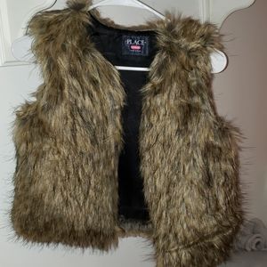Girls fashion faux fur vest